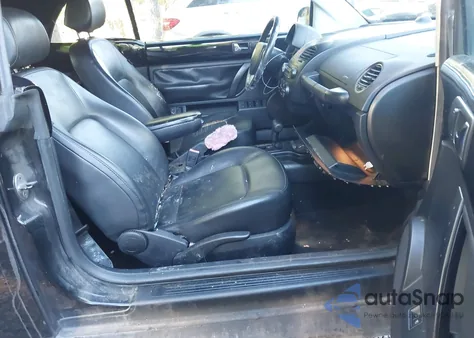 2009 Volkswagen New Beetle 2.5L z USA, uszkodzony, nr VIN 3VWRF31Y69M400969